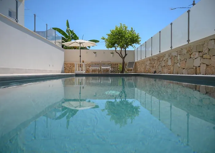 Villa Carlotta Con Piscina