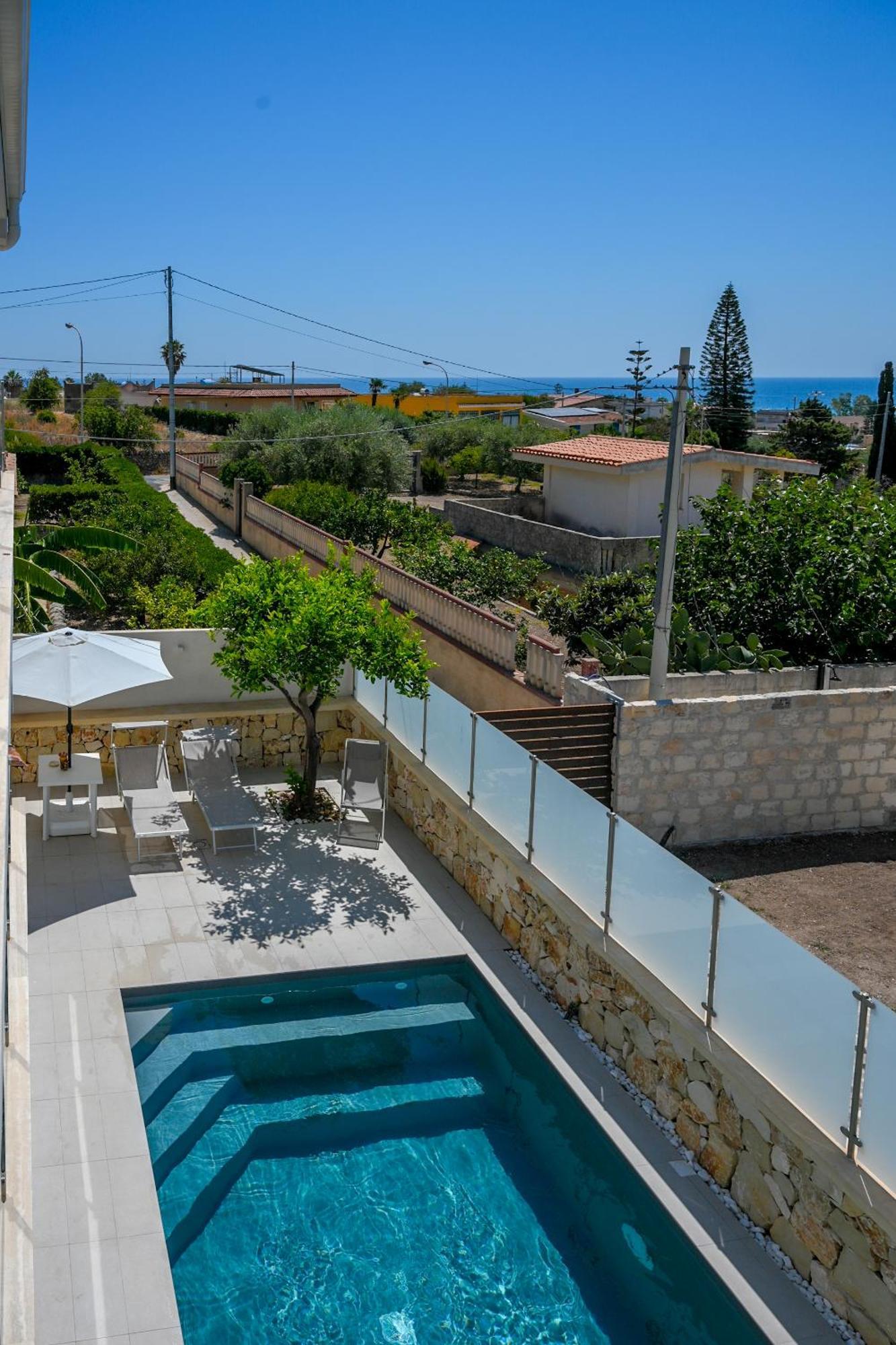 Villa Carlotta Con Piscina *